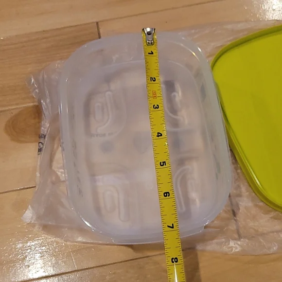 Tupperware Fridgesmart Small New - Picture 8 of 9